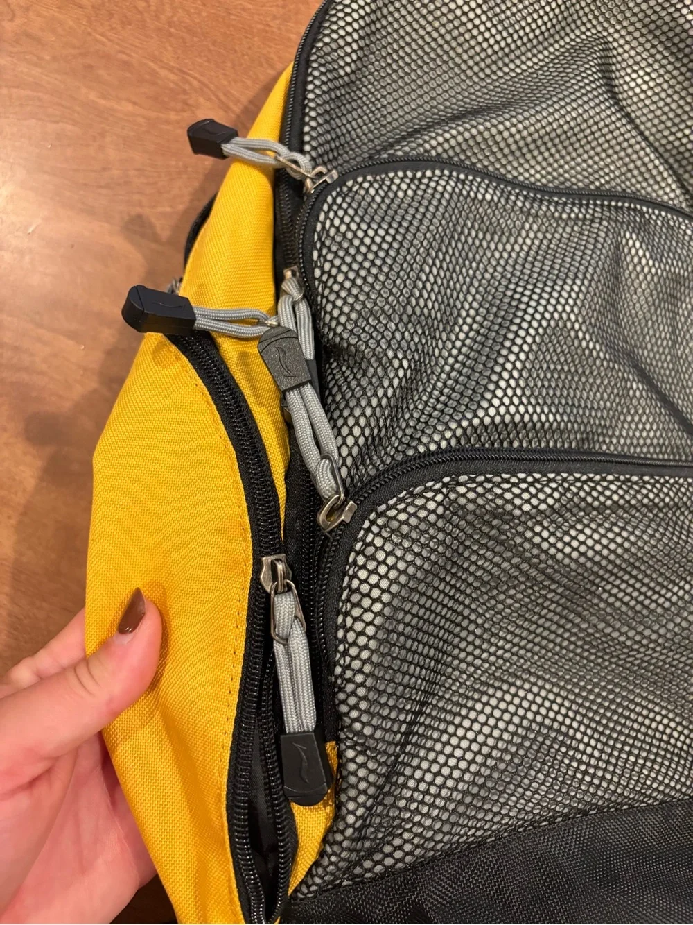 Vintage 90’s High Sierra Yellow and Black Backpack - Durable Everyday Bag